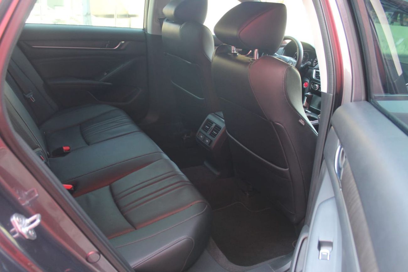 هوندا أكورد EX 1.5L