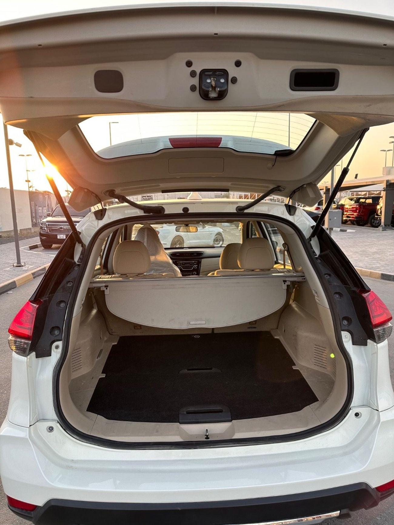 نيسان إكس تريل SV 2.5L