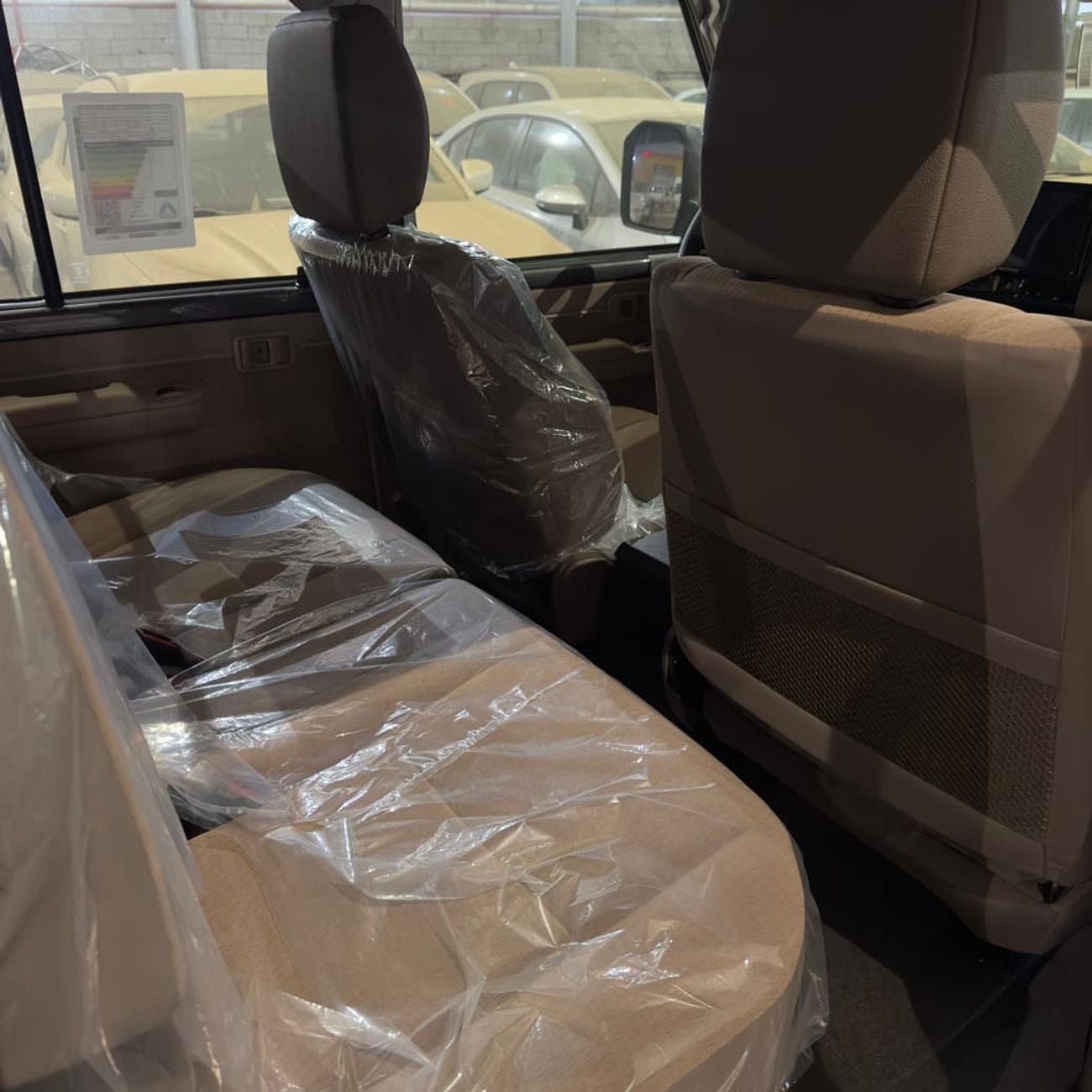 تويوتا لاند كروزر 70 2026 Toyota LC76 4.0L Petrol full option with Radar.