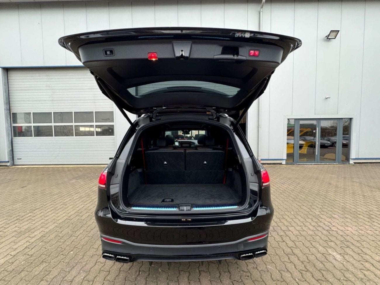 Mercedes Benz GLS63 AMG STANDARD