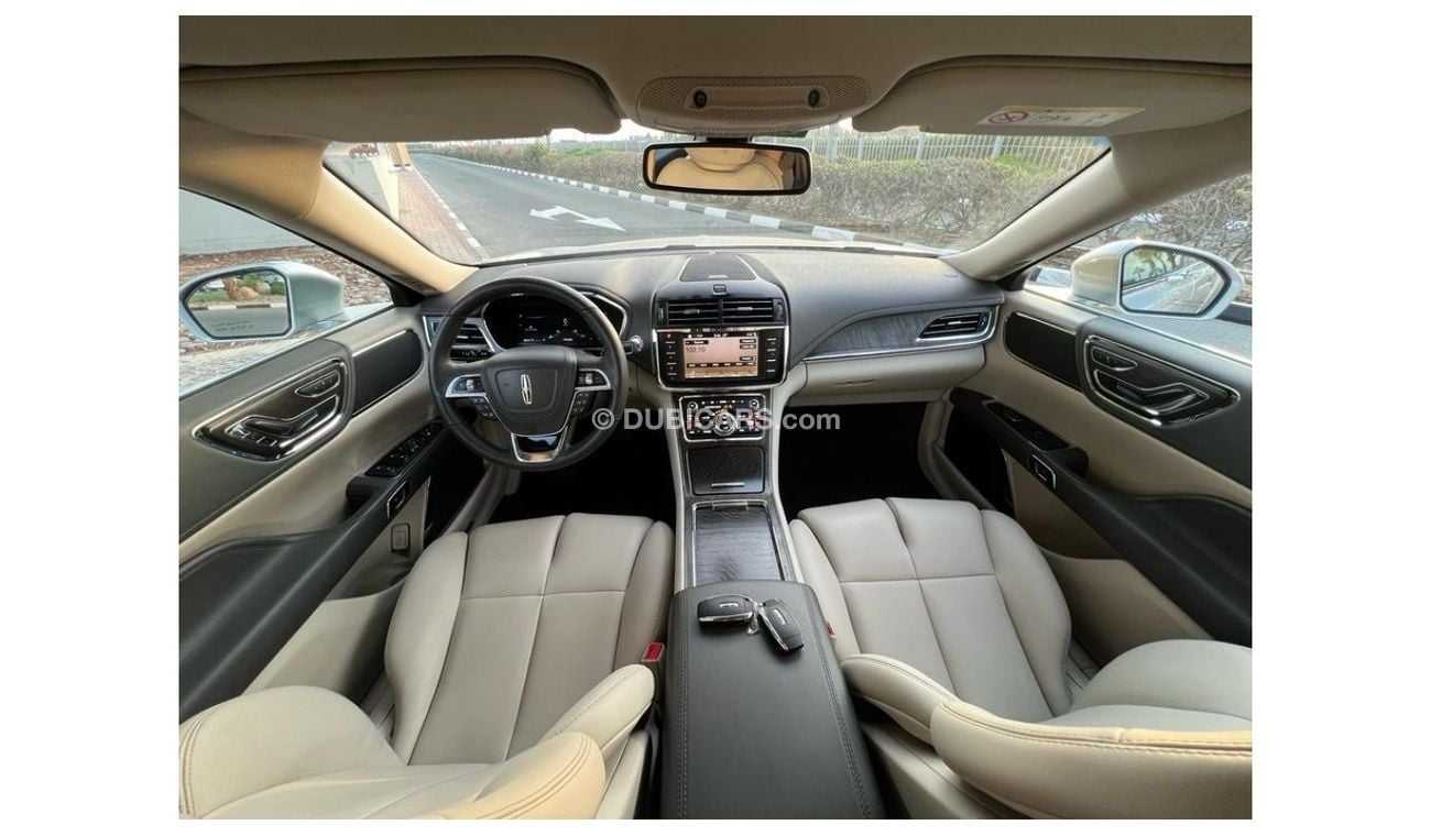 Lincoln Continental LINCOLN CONTINENTAL 2019 GCC UNDER WARANTY WITH SERVICE CONTRACT IN PERFECT CONDITION