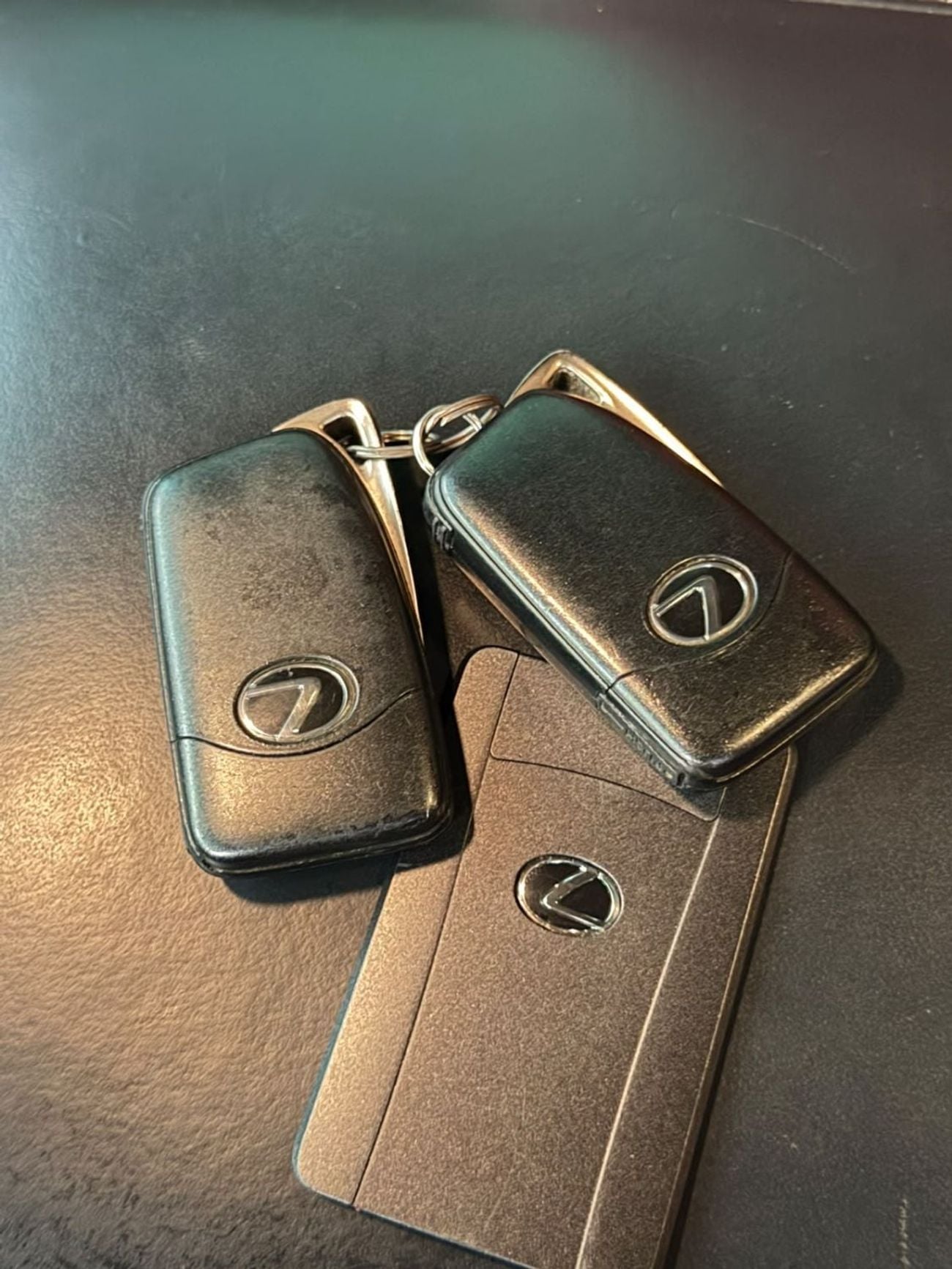 لكزس LX 570 بلاتينيوم سيجنتشر
