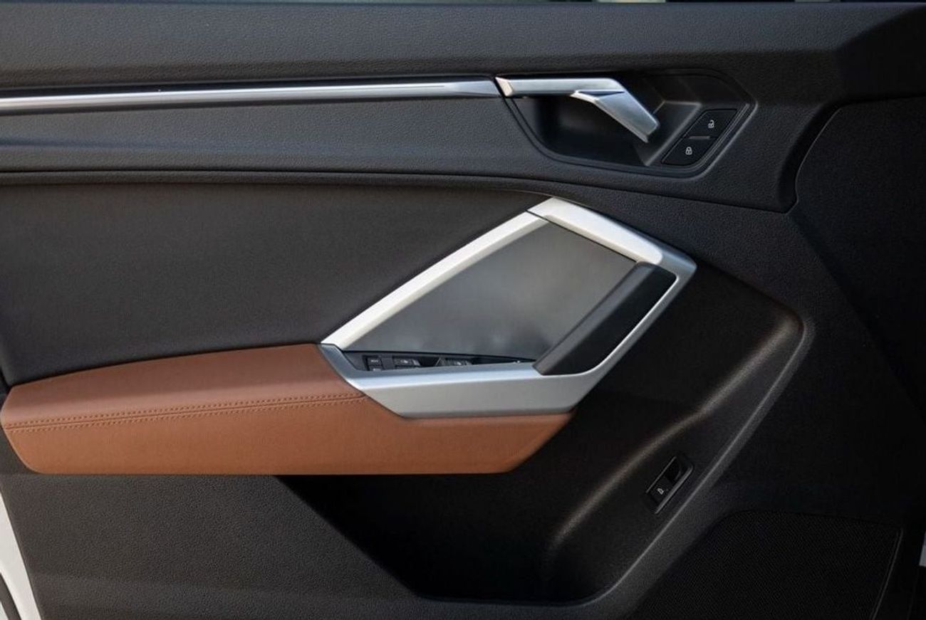 أودي Q3 35 TFSI S Line 1.4L