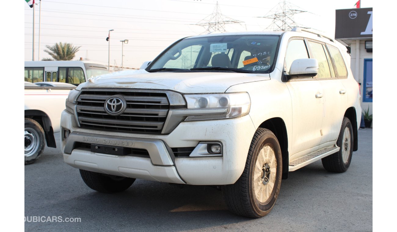 Toyota Land Cruiser GXR V8 Diesel