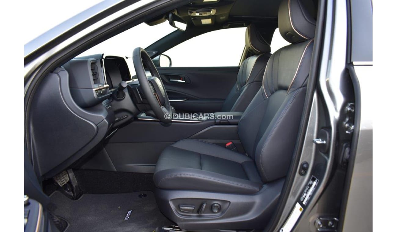 Toyota Crown Platinum Hybridmax 2.4L AWD Automatic