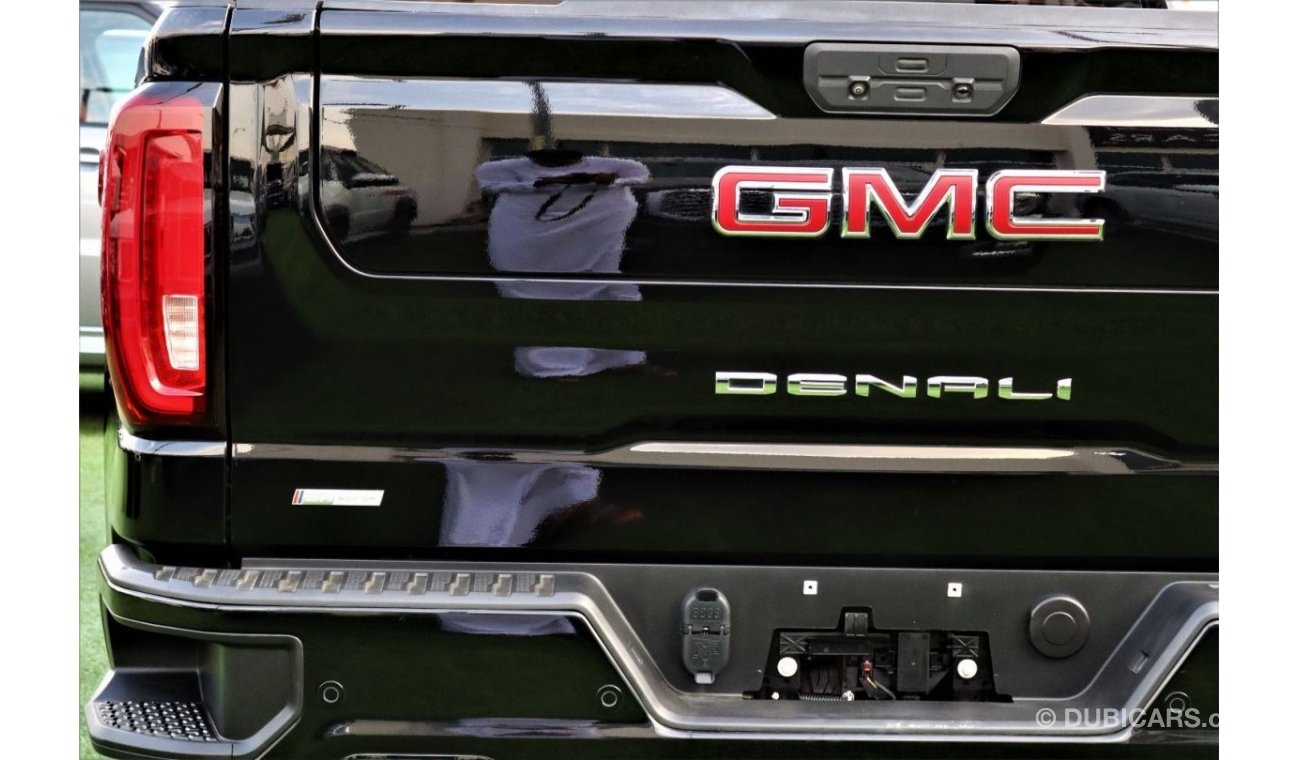 GMC Sierra Denali