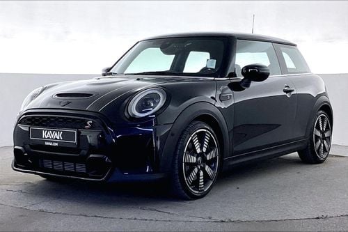 ميني كوبر إس Standard | National Day Celebration | شامل الضمان | 0 ﺪﻔﻋﺓ ﺃﻮﻟﻯ