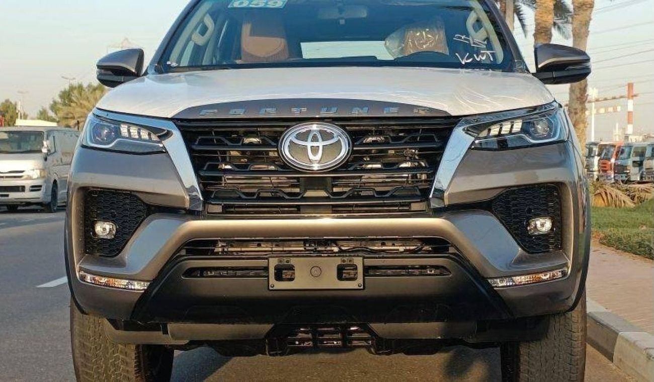 تويوتا فورتونر Toyota Fortuner 2.4L diesel AT V4 4WD 2025
