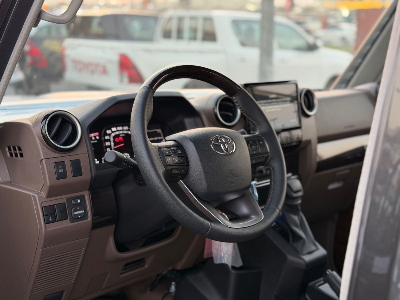 Toyota Land Cruiser Pick Up LC 79 2.8 Diesel || Oman specs || 2025