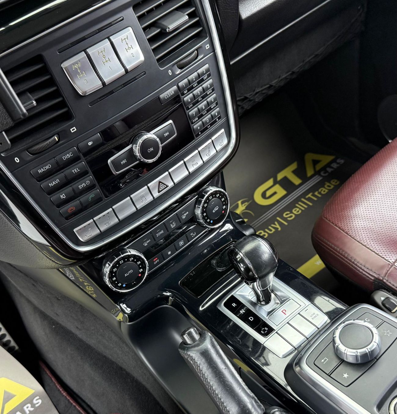 مرسيدس بنز G 500 Std 5.5L 2015 Mercedes Benz G500, Full Service History, Fully Loaded, Excellent Condition