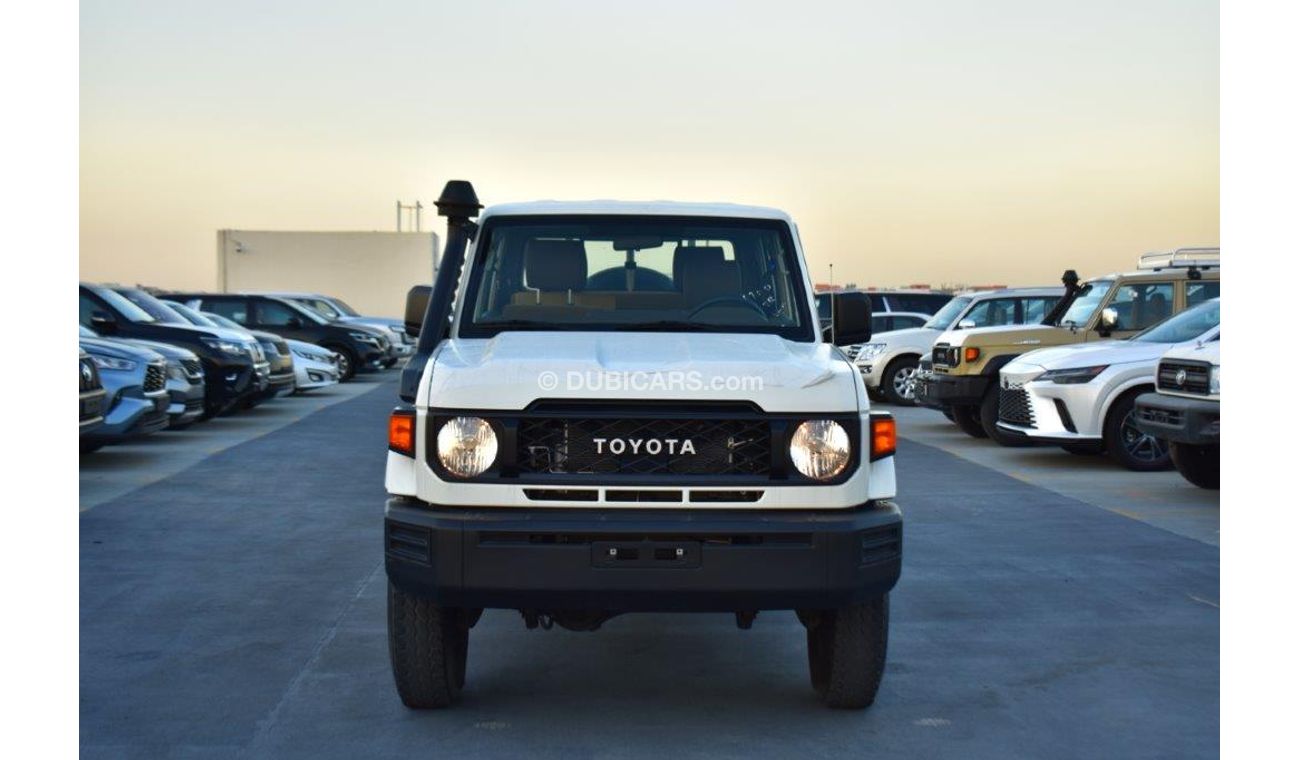 Toyota Land Cruiser Pick Up 79 Double Cab Pickup 2.8l Turbo Diesel 4wd Automatic Transmission