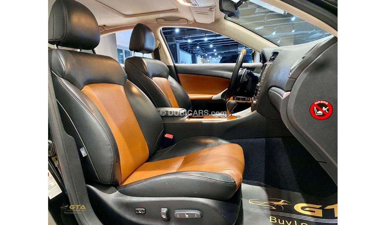 Lexus IS300 2013 Lexus IS-300, Full Lexus Service History, GCC