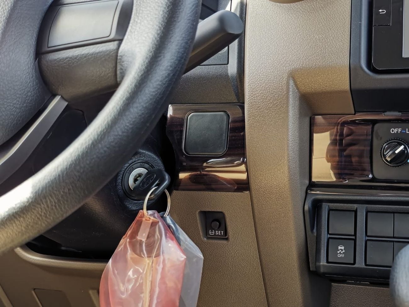 Toyota Land Cruiser Pick Up