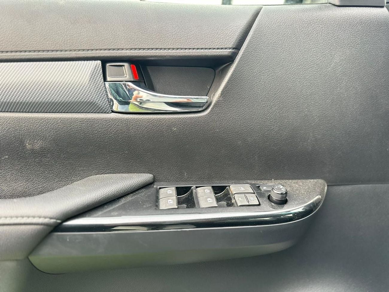 تويوتا هيلوكس Toyota Hilux Gr Sport 4,0L Model 2026 Spec Saudi