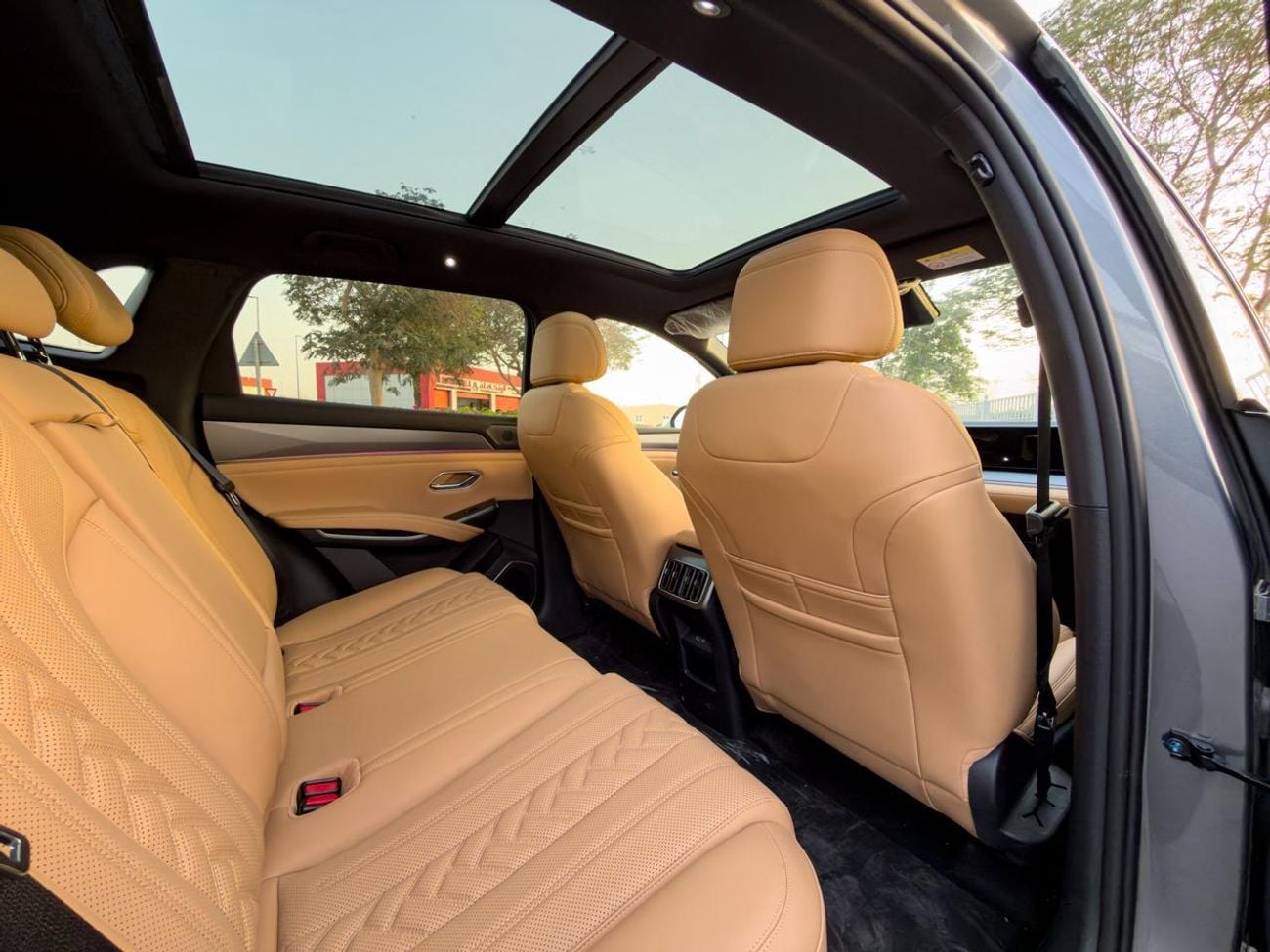 BYD Song L 2025 BYD Song L DM-i | 112 kWh | 1.5L Hybrid (Plug-In) | For Local Registration & Warranty