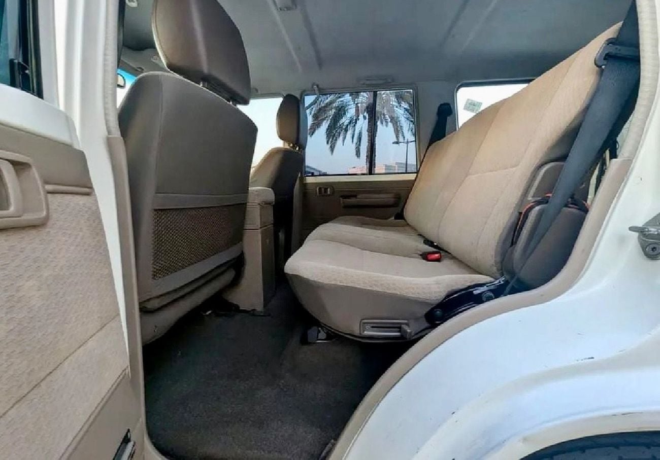 تويوتا لاند كروزر 70 Toyota Land Cruiser 70 LC 79 LX 4.5 V8 Diesel