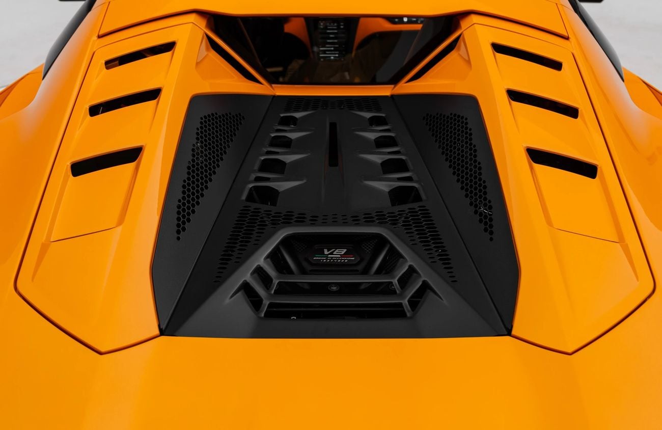 Lamborghini Temerario 4.0L V8 Twin-Turbo Engine + eMotors