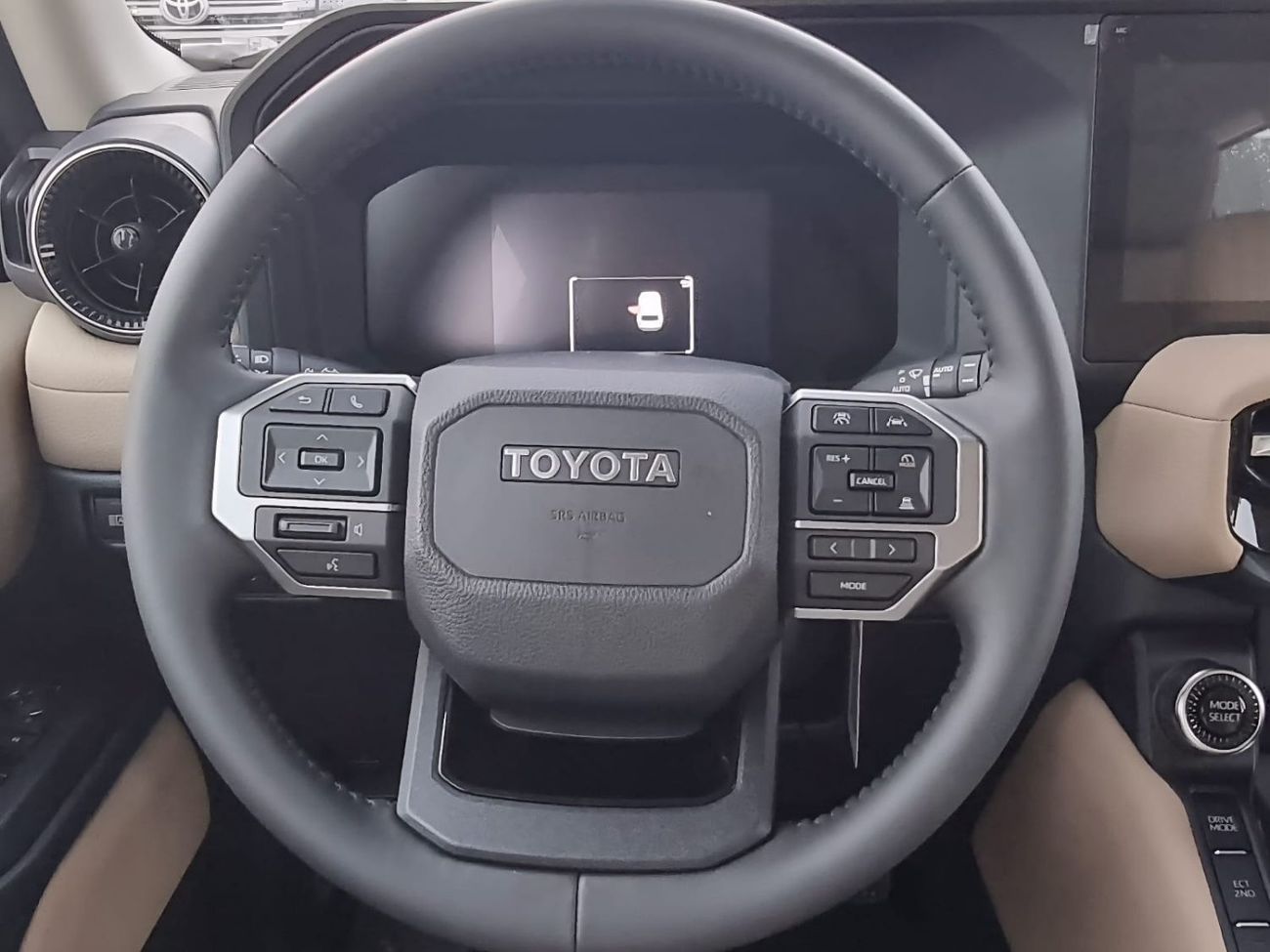 تويوتا برادو TOYOTA PRADO 2.8L DIESEL 4X4 WITH RADAR MY 2025