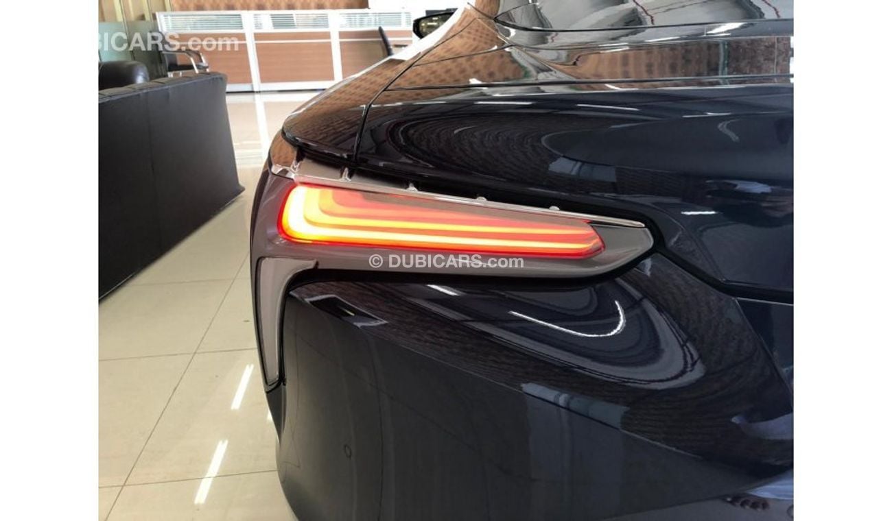 Lexus LS500 Lexus  COUPE 3.5L V6 Hybrid