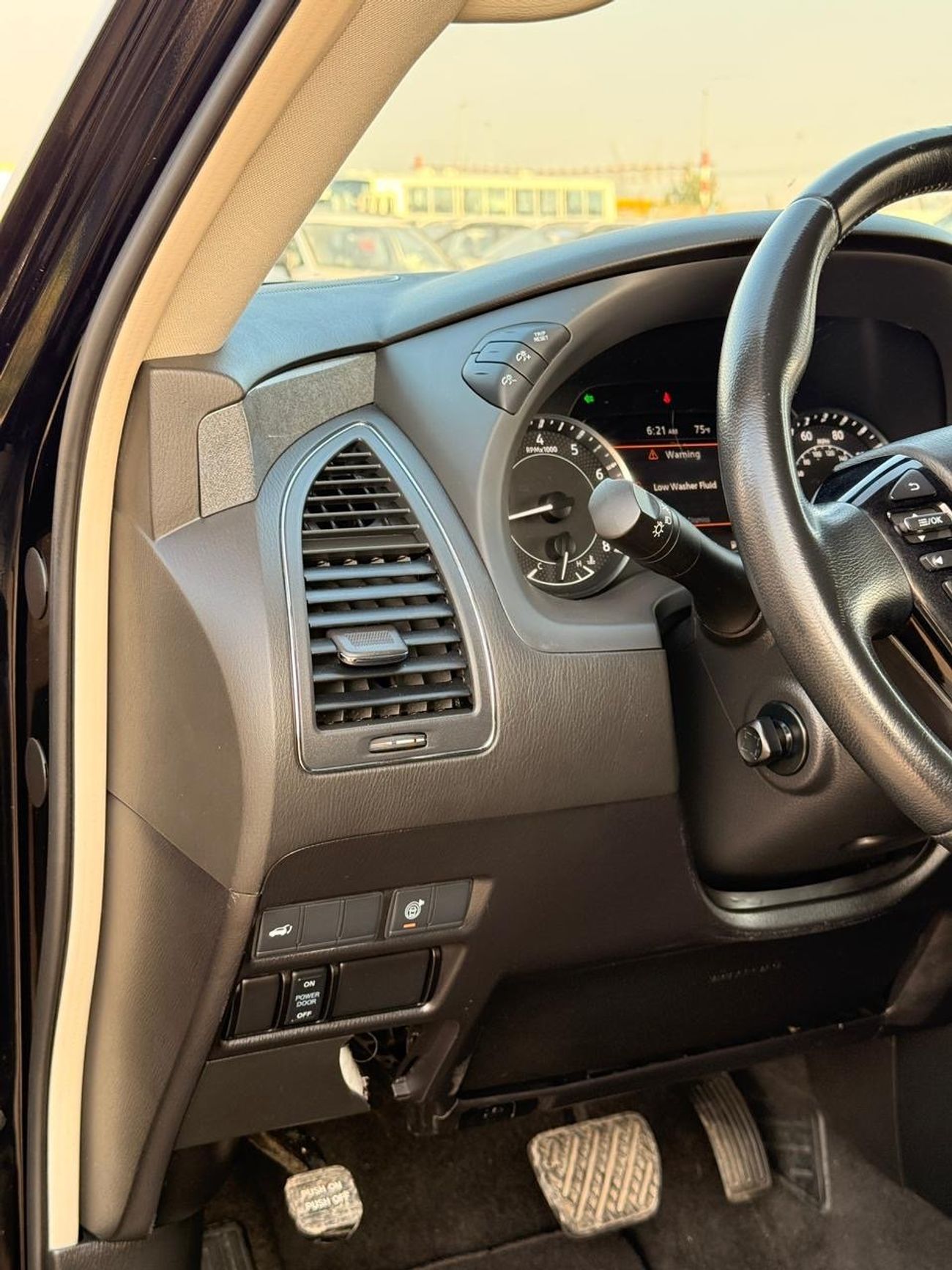 Nissan Armada Nissan Armada 2021 SV