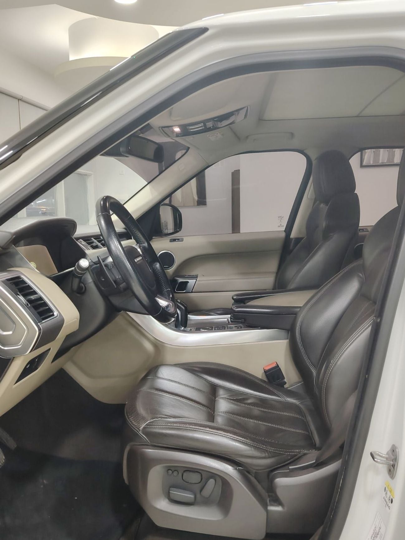 لاند روفر رينج روفر سبورت Supercharged 5.0L