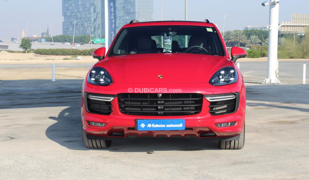 Used Porsche Cayenne 2016 for sale in Dubai 143905