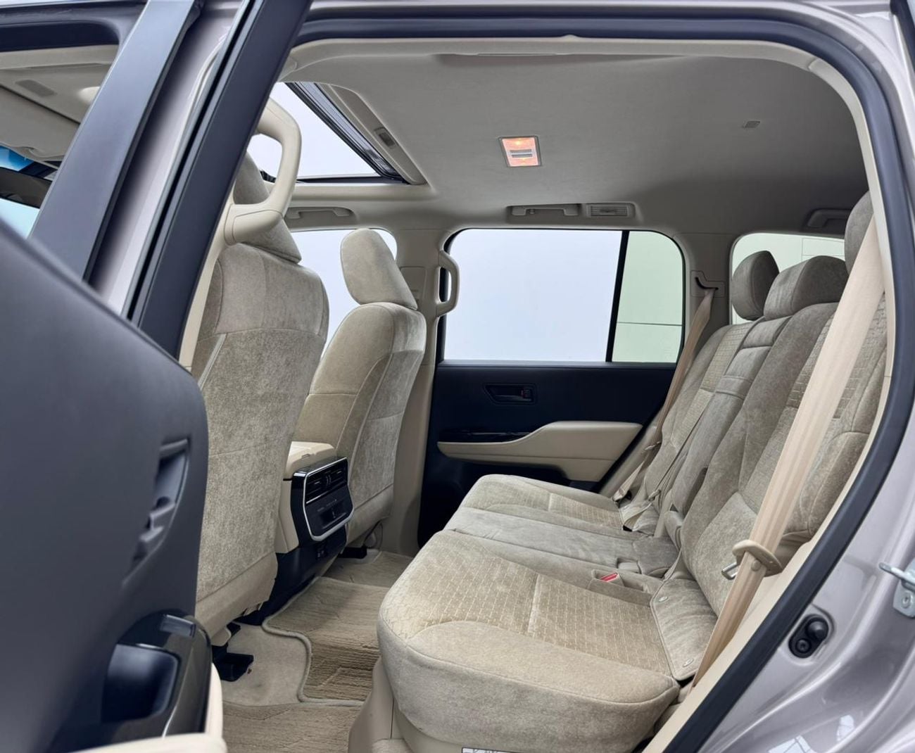 تويوتا لاند كروزر EXR 3.5L 2022 Toyota Land Cruiser EXR, Toyota Service History, 1 Year Warranty, 7 Seater, GCC