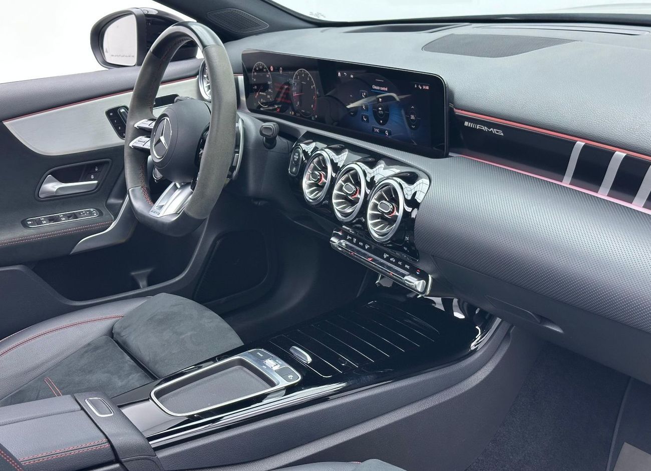 Mercedes-Benz A 35 AMG 4MATIC 2023 Mercedes Benz A35 AMG 4MATIC, 2027 Mercedes Warranty, Full Mercedes Service History, Low