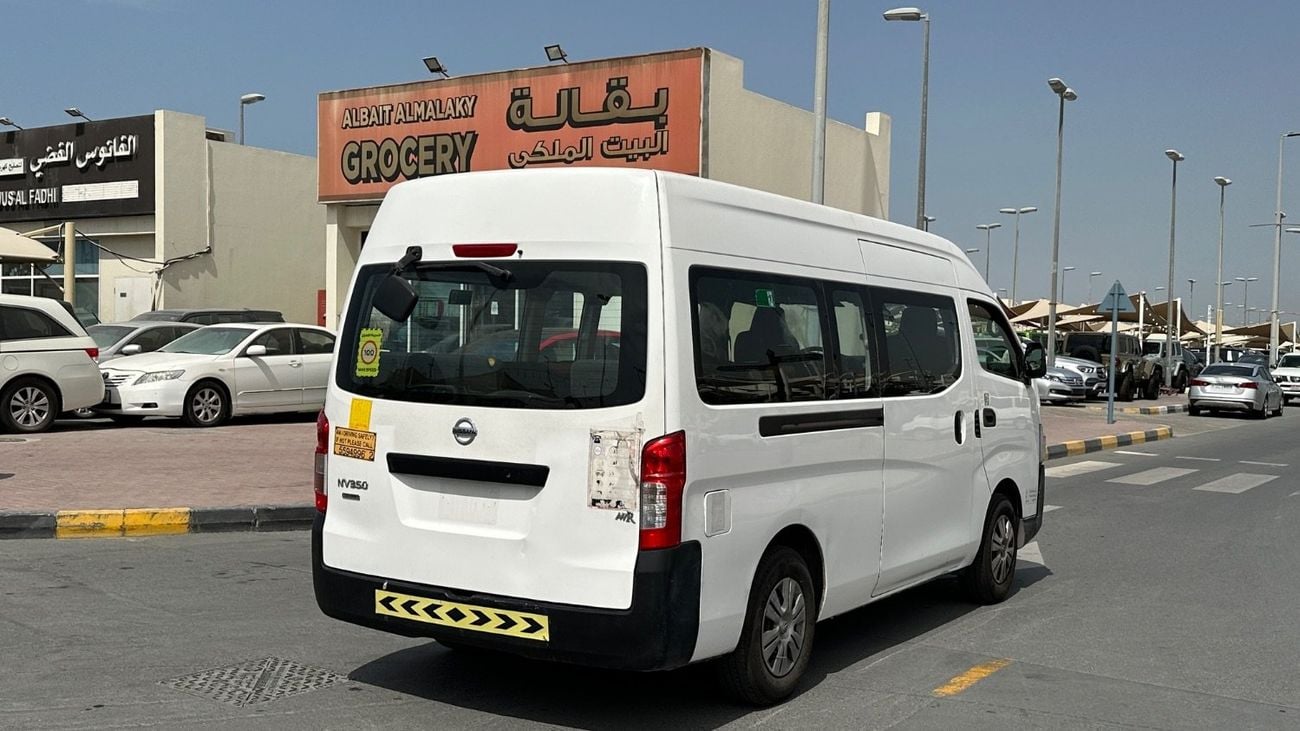 نيسان أورفان Microbus 13-Seater Manual (5-Door)