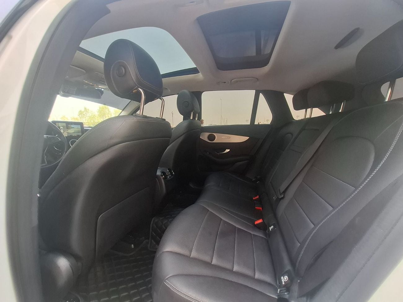 Mercedes Benz GLC350E