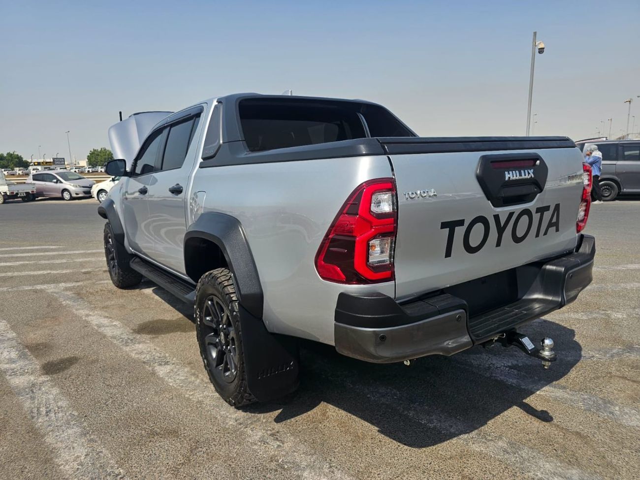 Toyota Hilux 2024 TOYOTA HILUX ROGUE