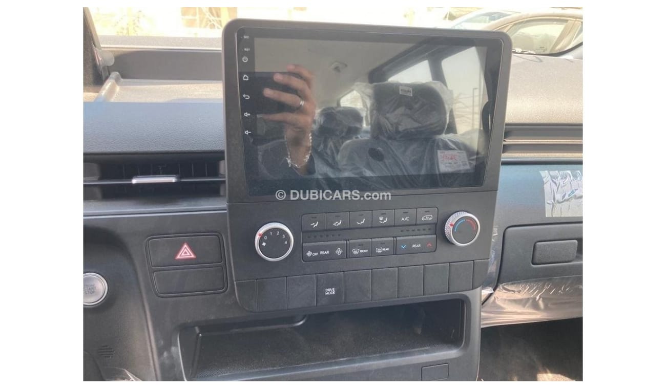 Hyundai Staria HYUDAI STARIA 2.2 DEISEL ENGINE 11-SEATER 2022MY EXPORT ONLY