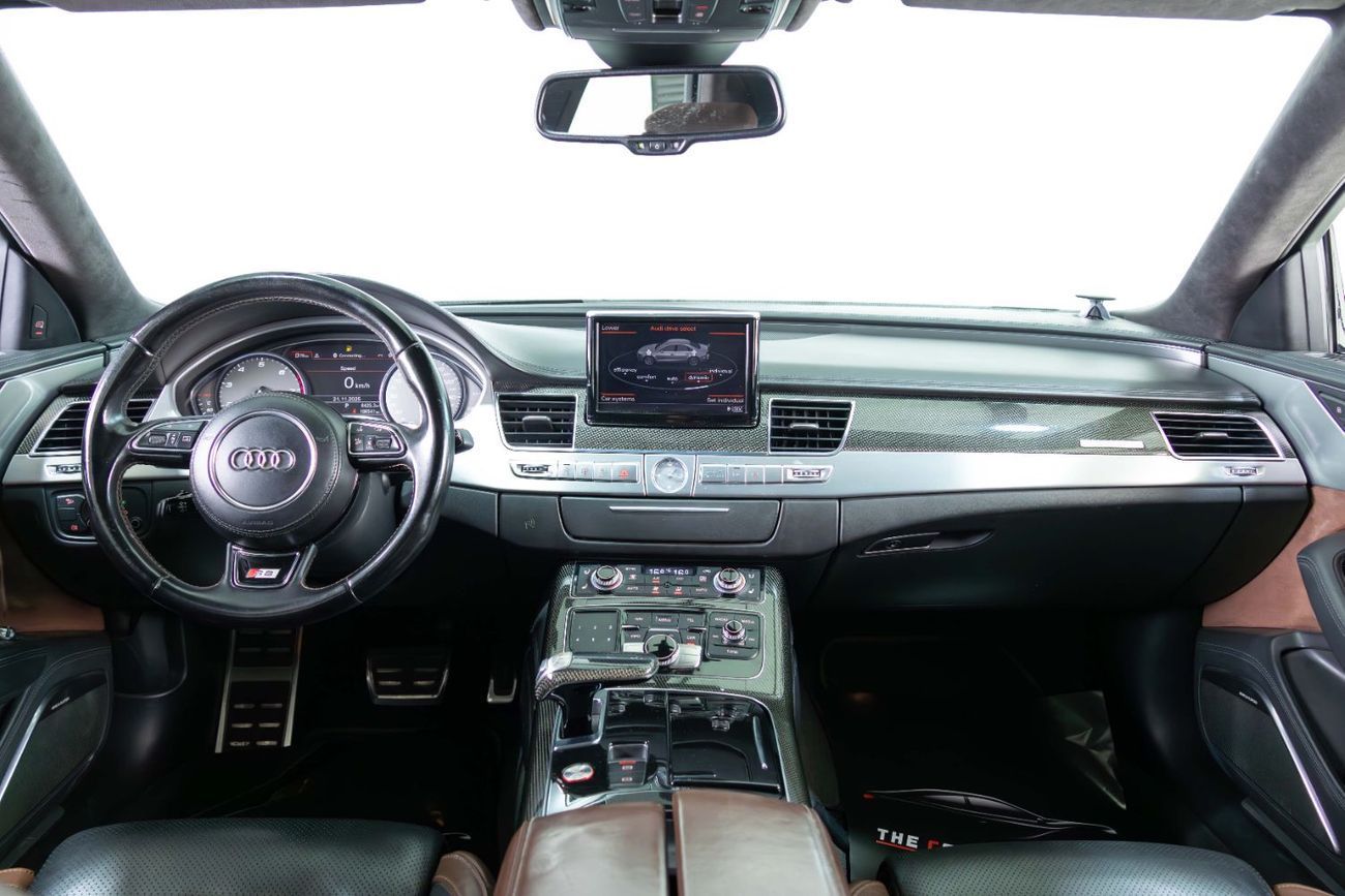 أودي S8 TFSI quattro 4.0L