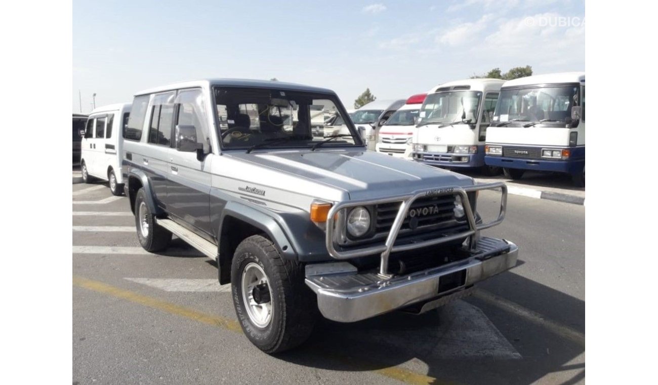 تويوتا لاند كروزر Land Cruiser RIGHT HAND DRIVE ( Stock no PM 516 )