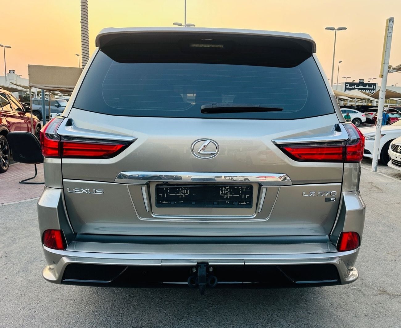 لكزس LX 570 PLATINUM SIGNATURE