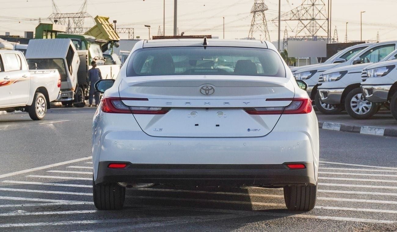 تويوتا كامري LE  HEV 2.5L Hybrid