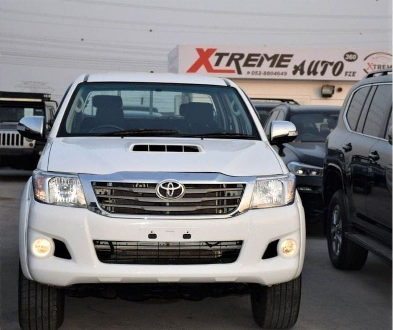 Toyota Hilux 2014 Toyota Hilux pickup, 4dr, 3.0L 4Cyl diesel, manual, four wheel, right hand drive, Australian sp