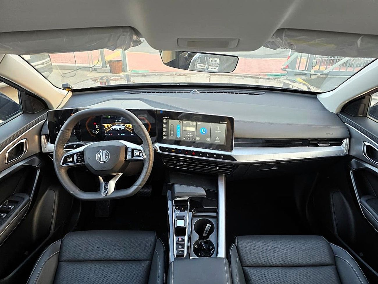 MG One MG One 1.5l COM SUV FWD Grey Color 2024