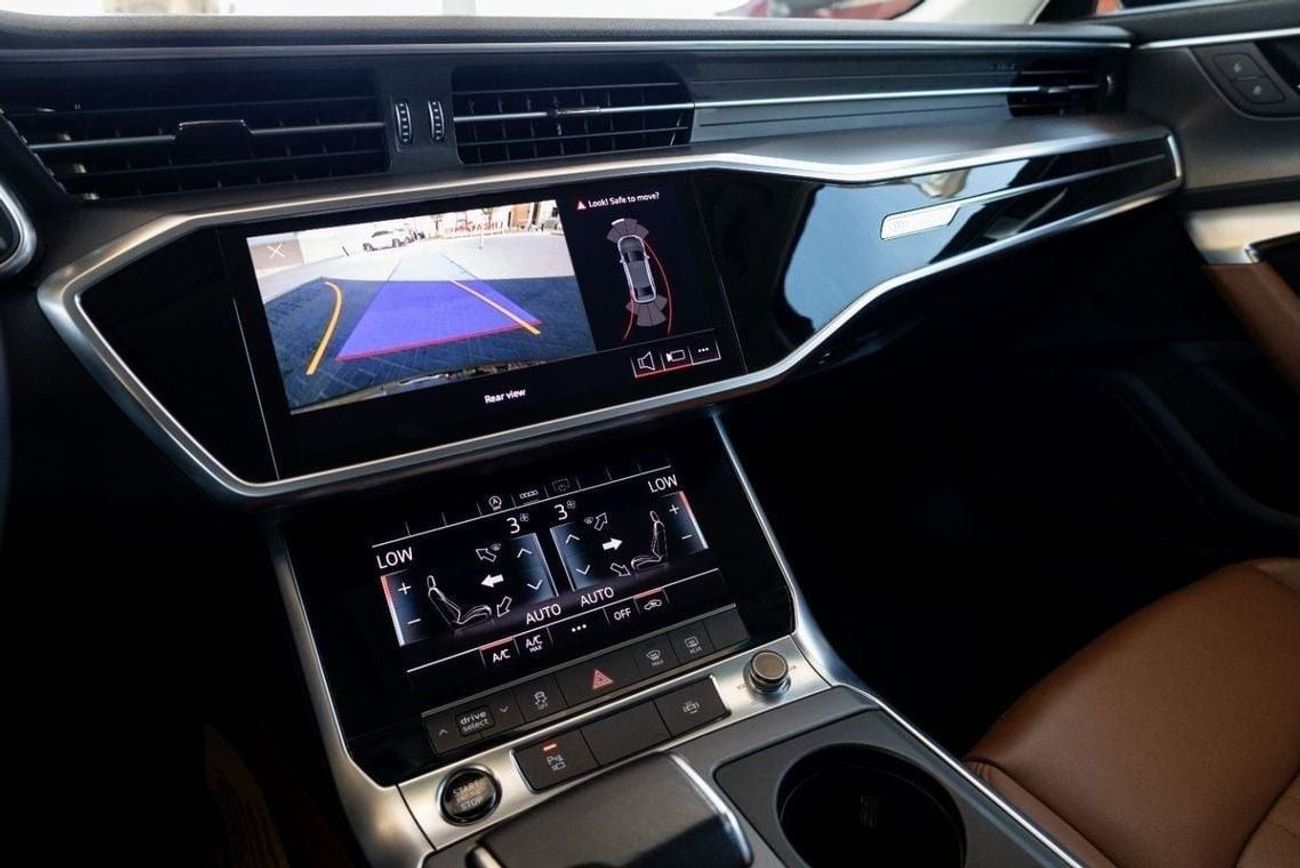 أودي A6 40 TFSI 2.0L Audi A6 40TFSI 2022 GCC under Warranty with Flexible Down-Payment.