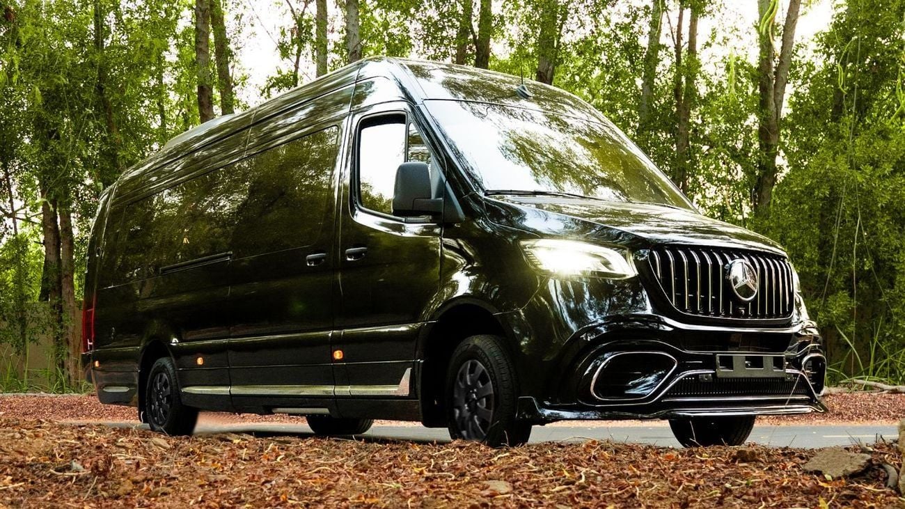 مرسيدس بنز سبرينتر Barugzai VIP Sprinter | Premium interior | Washroom | Smart TVs