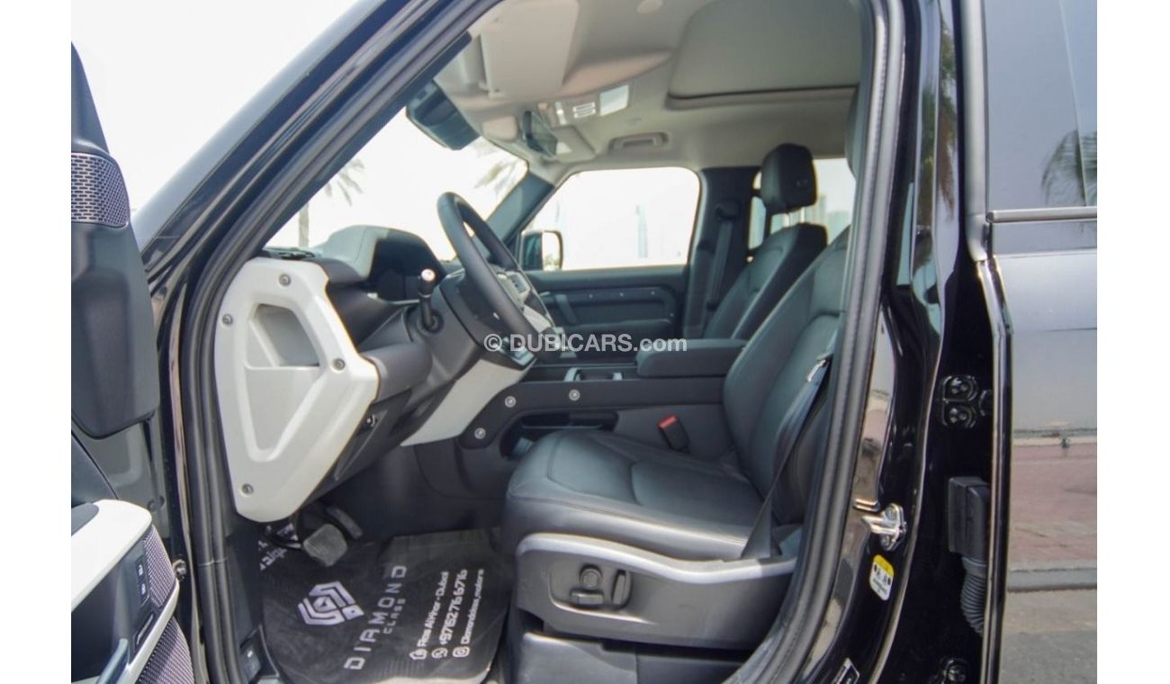 Land Rover Defender 110 XS EDITION P400 Land Rover Defender 110 X Dynamic XS P400e  European Spec Fridge Console Wireles