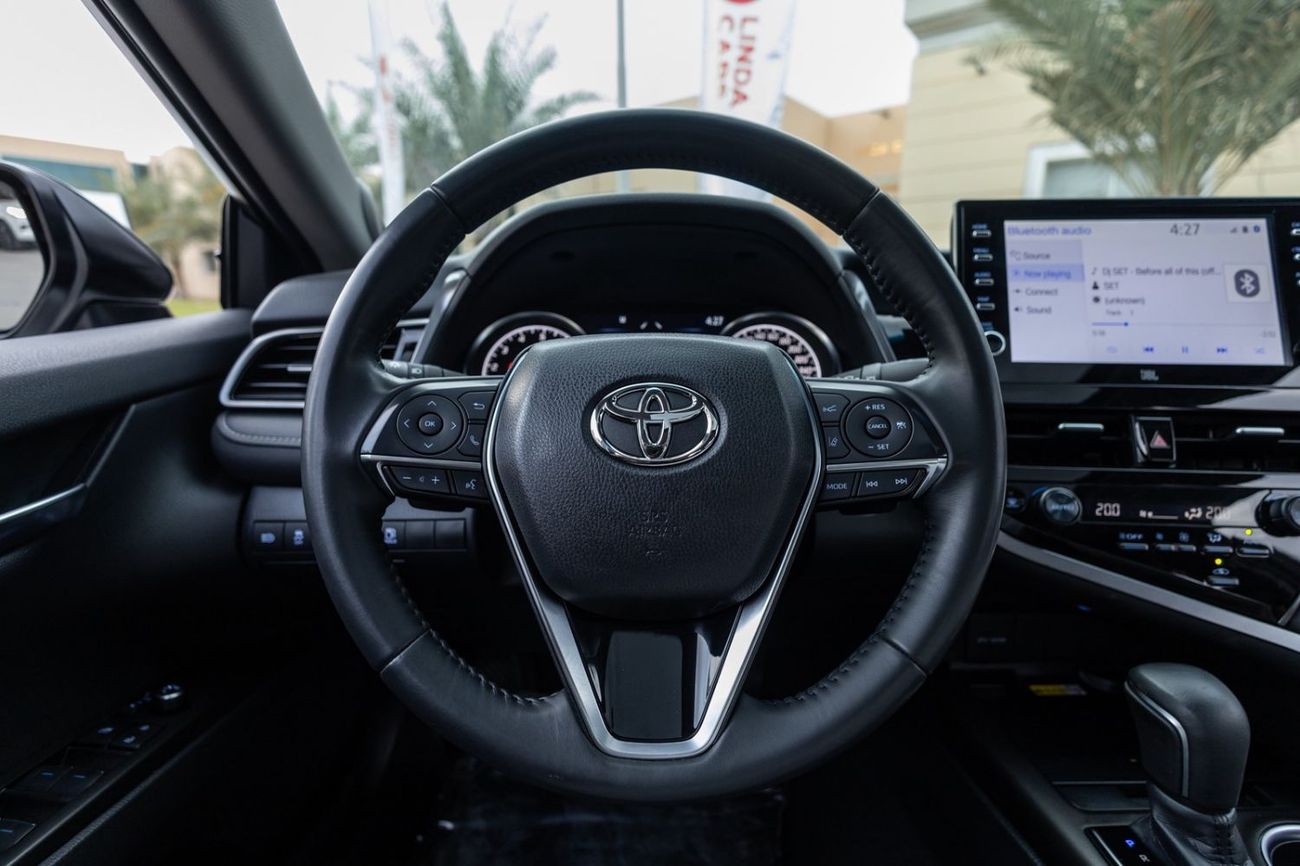 Toyota Camry Sport