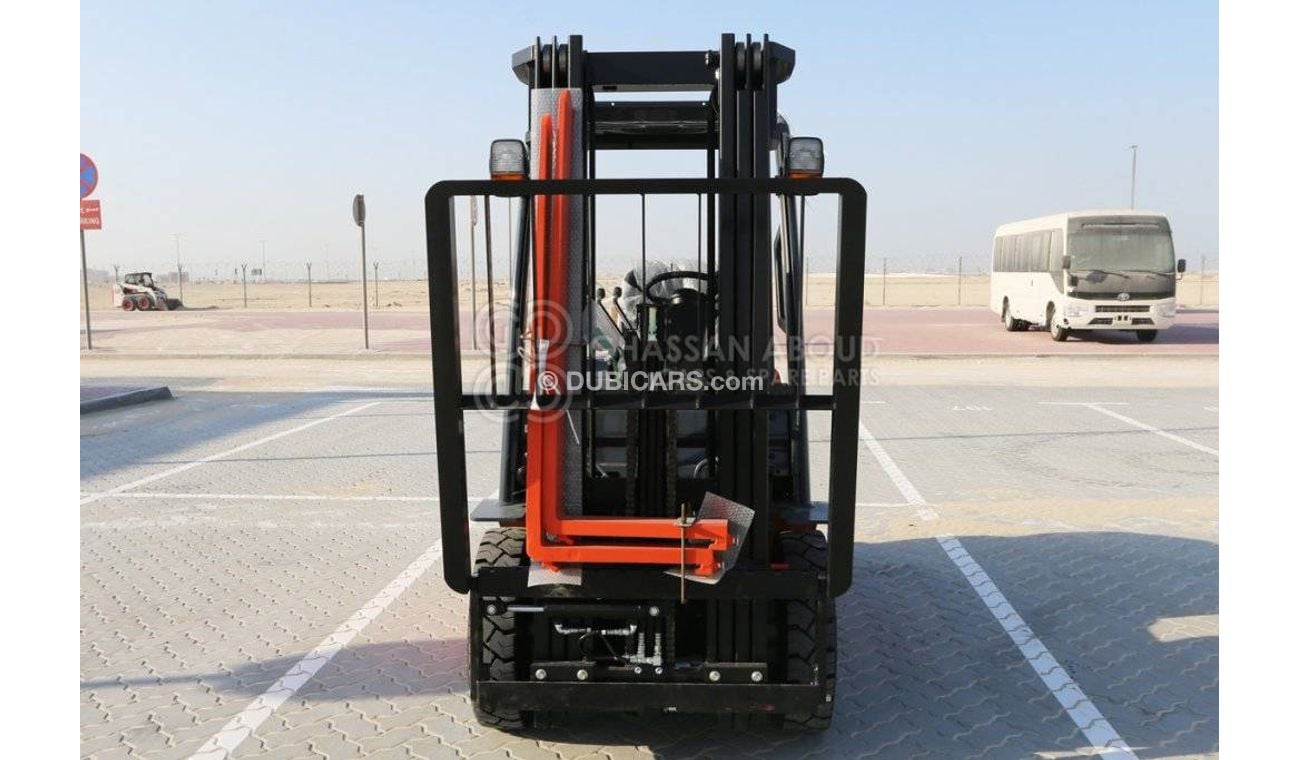Toyota Fork lift DIESEL 2.5 TON, 3 STAGE W/ SIDE SHIFT 3 LEVER,4.7M LIFT HEIGHT MY23