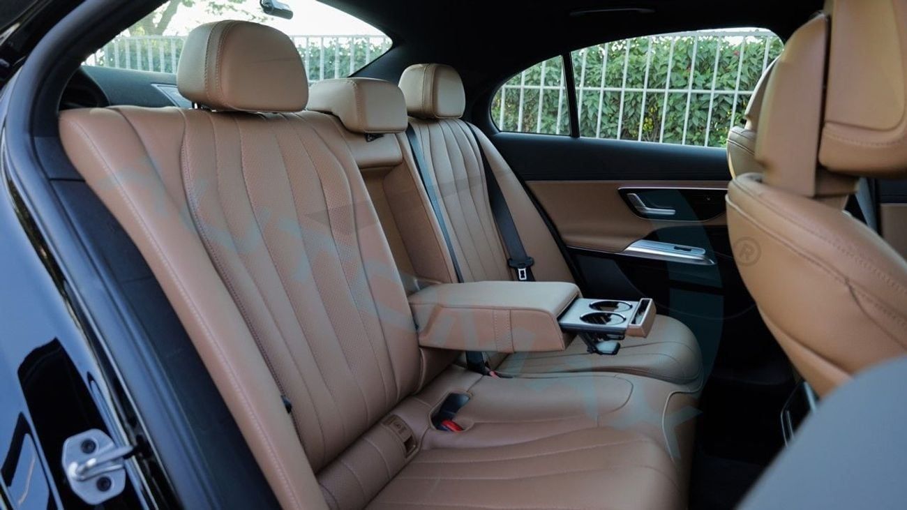 Mercedes-Benz E200 (For Export , НА ЭКСПОРТ) Avantgarde EQ Boost 2.0L RWD 2025 Без пробега