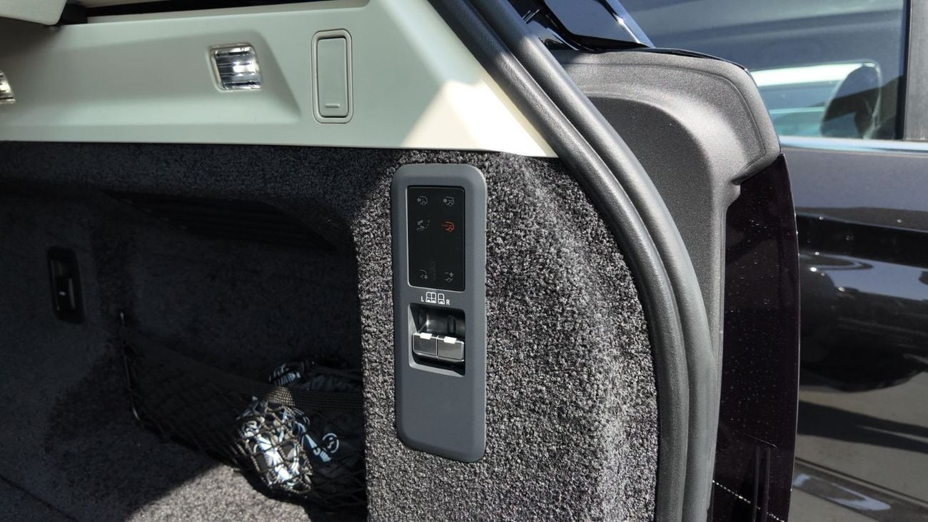 لاند روفر رينج روفر RANGE ROVER AUTOBIOGRAPHY P530