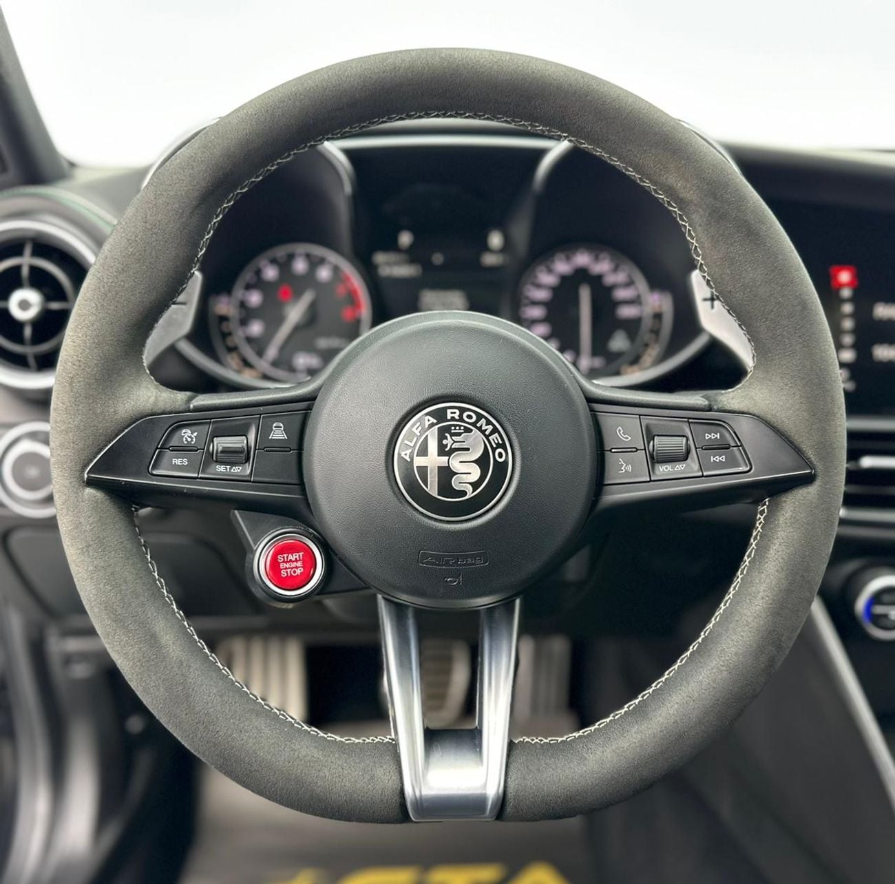 ألفا روميو جوليا 2018 Alfa Romeo Giulia Quadrifoglio, 1 Year Warranty Unlimited Km, Alfa Romeo Full Service History, 