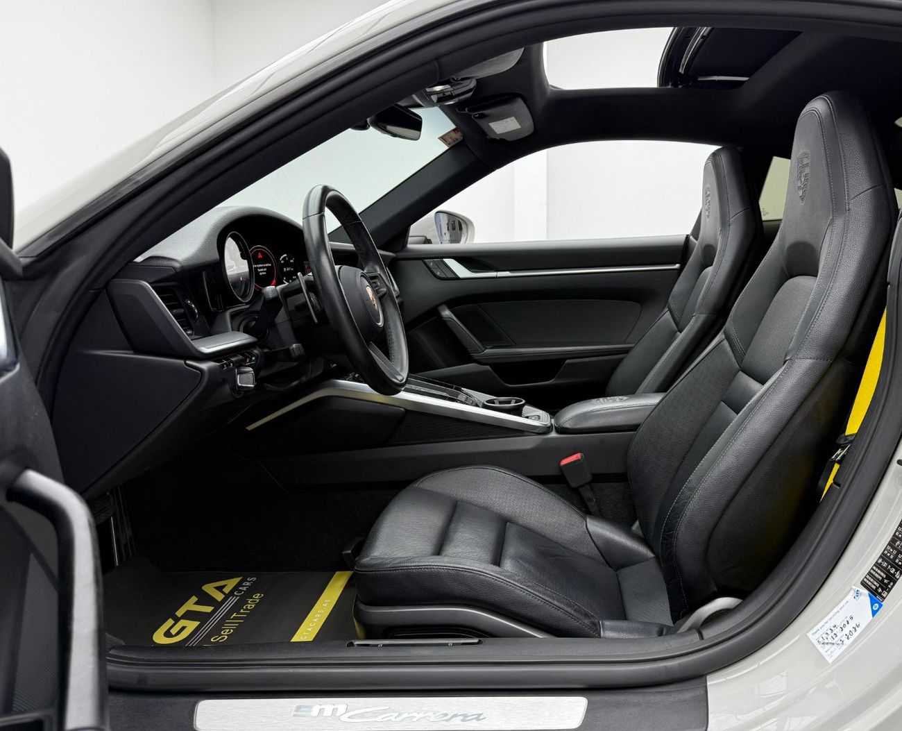 بورش 911 2020 Porsche 911 Carrera, Dec/25 PORSCHE Warranty,PORSCHE Full Service History, GCC