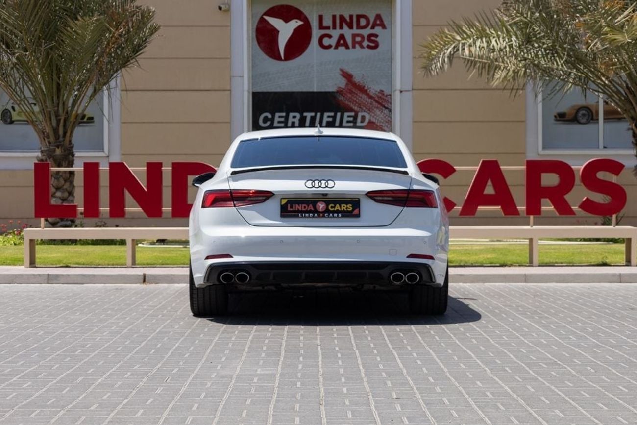 Audi S5 TFSI quattro 3.0L