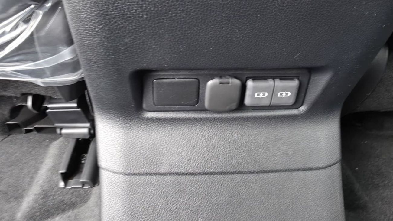 Toyota Prado 2.4L | T/Petrol | 4x4 | Four Door | 5 Seater | Automatic