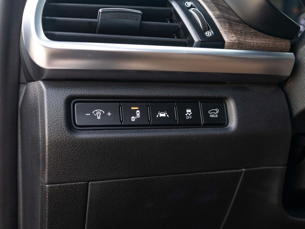 Kia Telluride LX 3.8L (291 HP)